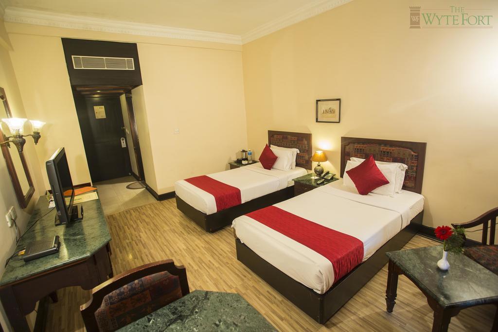 The Wyte Fort Hotel Kochi Exterior photo