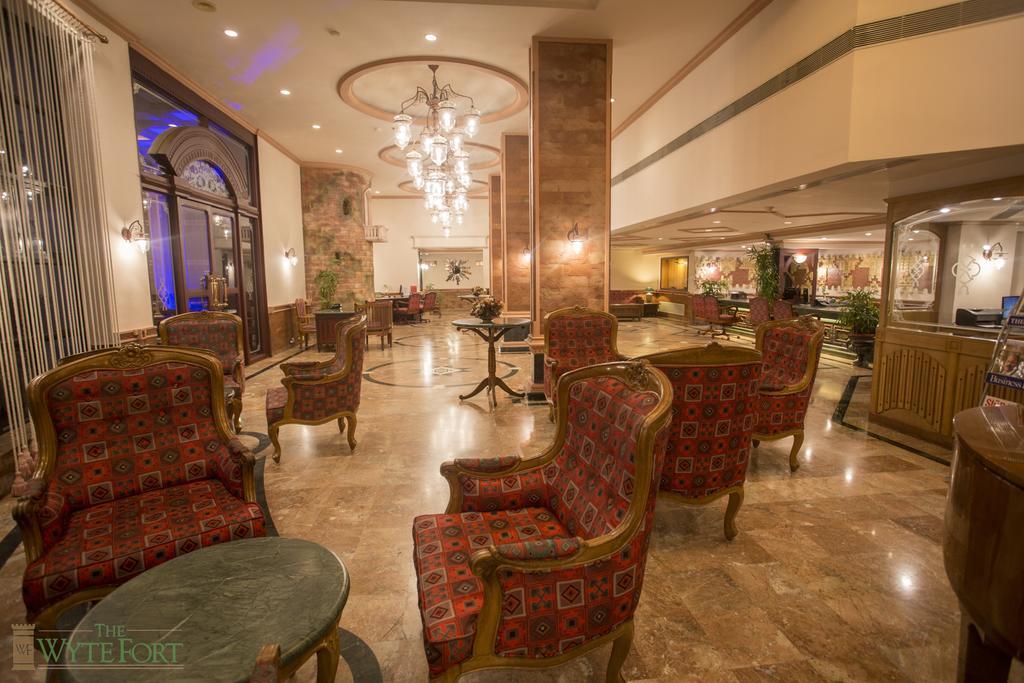 The Wyte Fort Hotel Kochi Exterior photo
