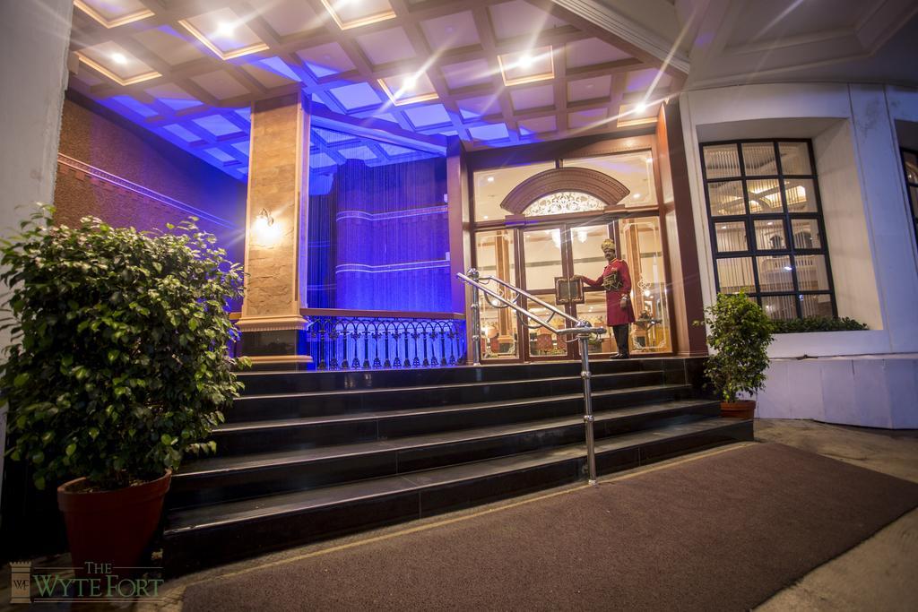 The Wyte Fort Hotel Kochi Exterior photo